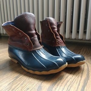 Sperry ankle boots